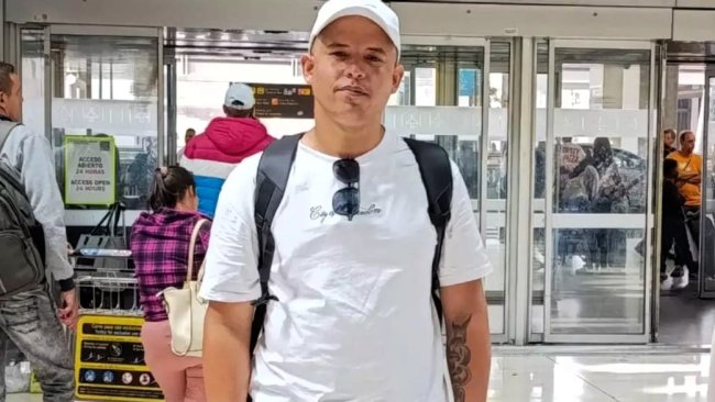 Luis Robles a su llegada a Madrid.