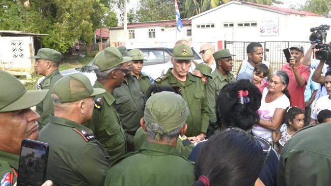 Miguel Díaz-Canel en Cacocum, Holguín.