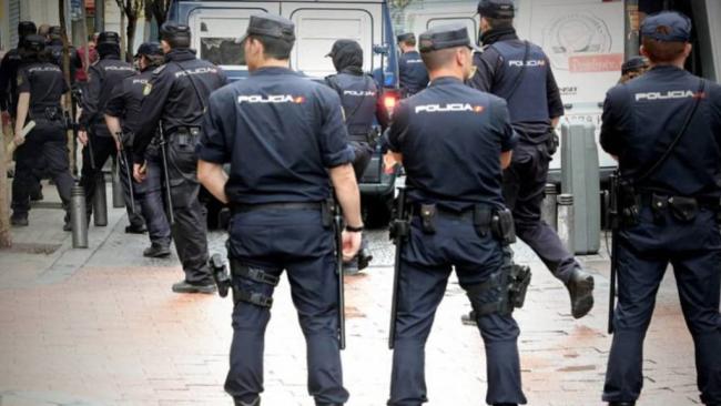 Efectivos de la Policía Nacional en España.