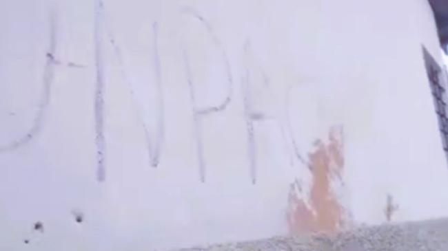 Pintada en una pared en Santiago. 