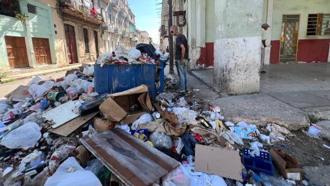 Basurero en La Habana.