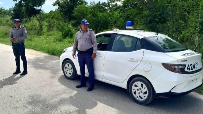 Agentes represivos del régimen cubano.