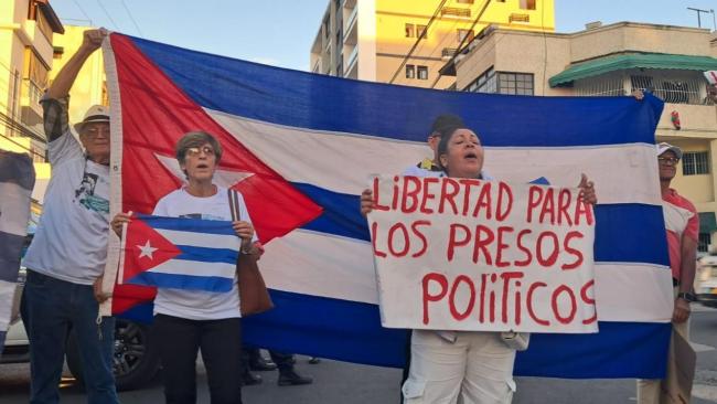Manifestación en apoyo a los presos políticos cubanos.