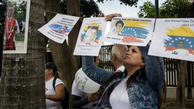 Una protesta por la liberación de los presos políticos, en Caracas. 