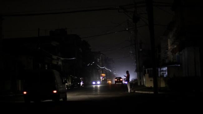 Una calle de La Habana durante un apagón.