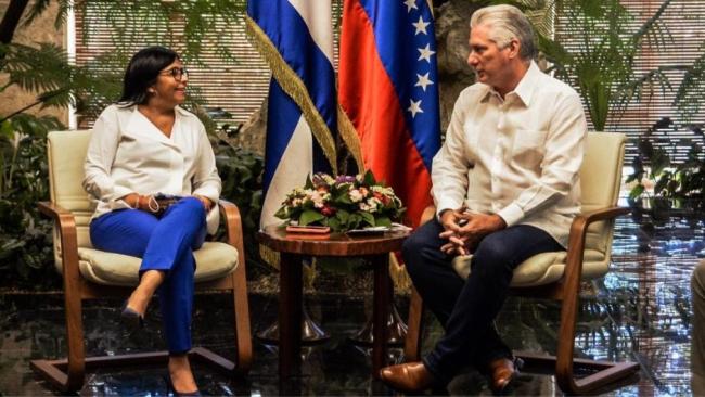 Miguel Díaz-Canel y Delcy Rodríguez años atrás.