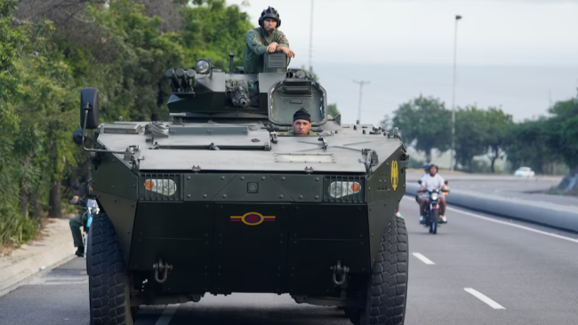 Un vehículo blindado en Caracas.