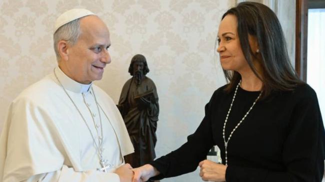 León XIV y María Corina Machado en El Vaticano.