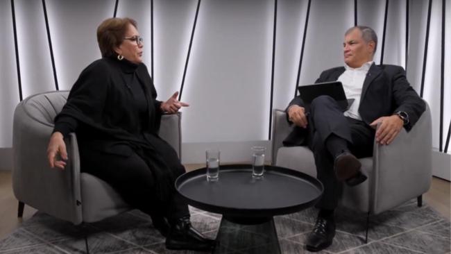 Arleen Rodríguez y Rafael Correa.