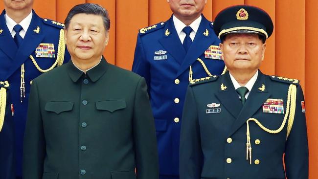 Xi Jinping y el general defenestrado Zhang-Youxia.