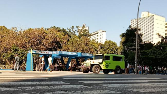 Una parada del Vedado, La Habana.