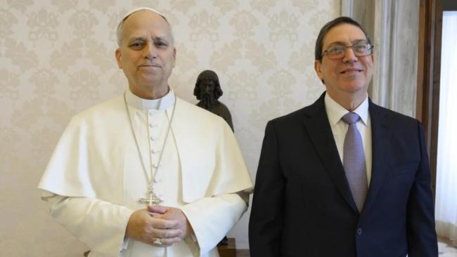 León XIV y el canciller cubano en El Vaticano.