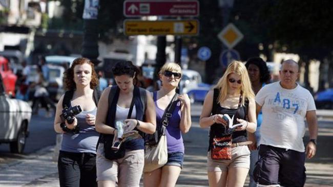 Turistas europeas en Cuba.