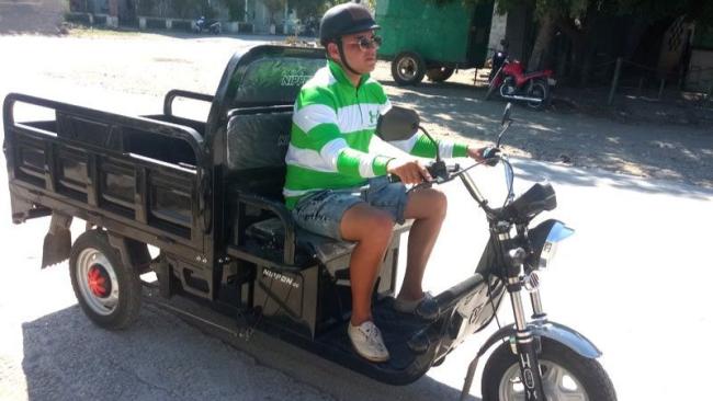 Una moto para el servicio de pasajeros.