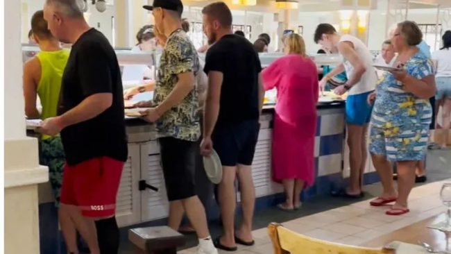 Turistas de Rusia en Cayo Coco.
