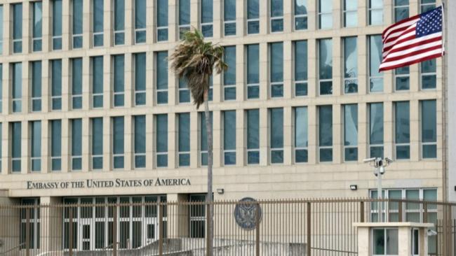 Embajada de EEUU en La Habana este lunes 20 de abril.