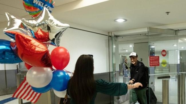 Llegada de un inmigrante cubano a EEUU. 