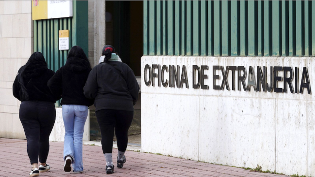 Oficina de Extranjería en España.