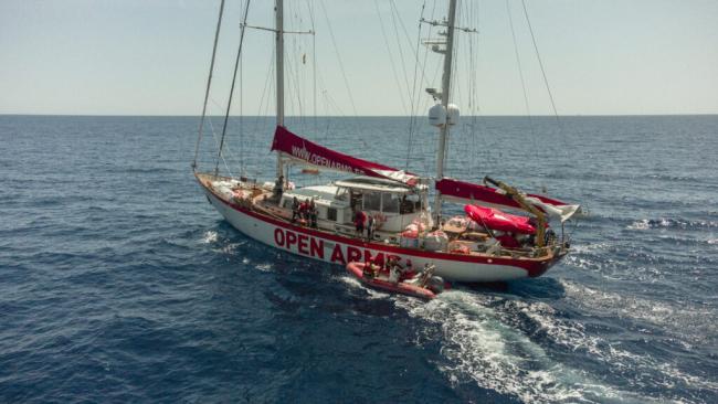 El barco Astral, que llevará el donativo a Cuba.