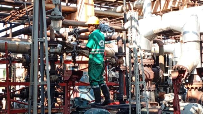Refinería Hermanos Díaz, en Santiago de Cuba.