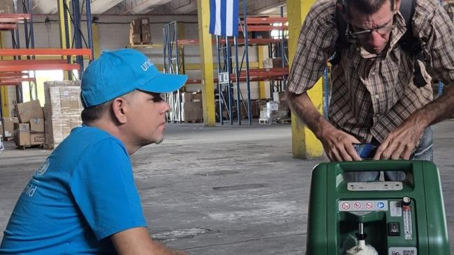 Concentrador de oxígeno donado por la UNICEF a hospitales cubanos.