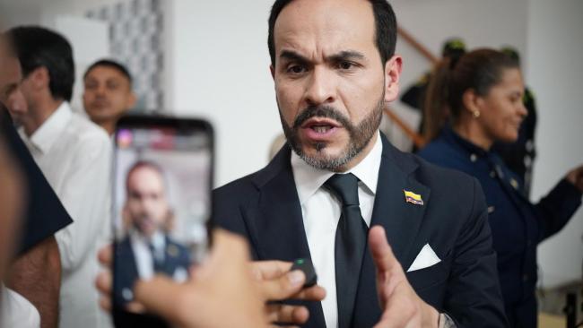 Abelardo de la Espriella, un outsider con discurso antisistema.