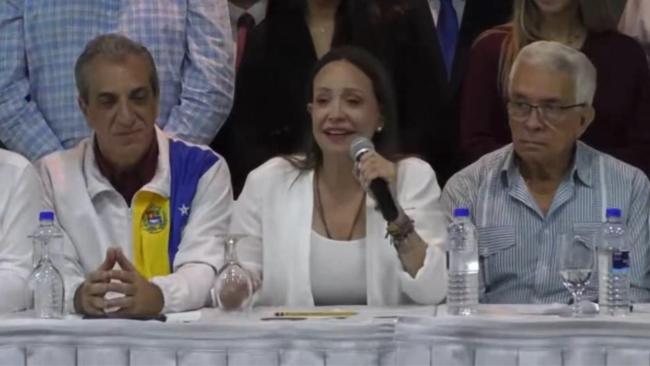 María Corina Machado y opositores venezolanos en Panamá.