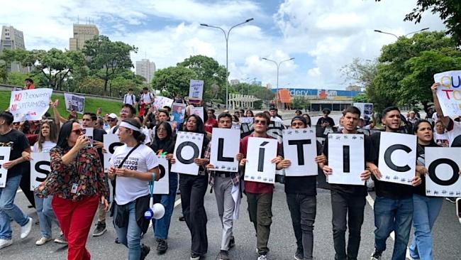Protesta de estudiantes universitarios en Caracas.