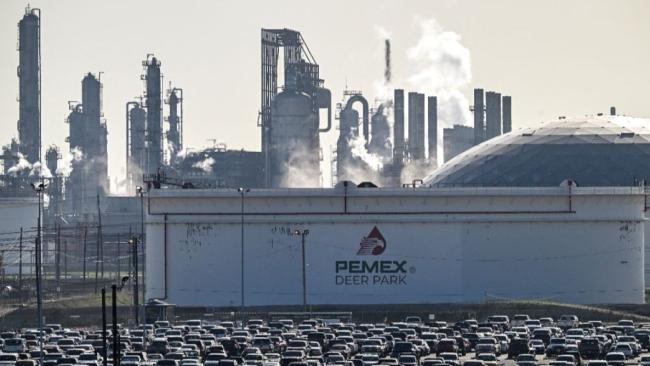 Refinería de petróleo de Pemex.