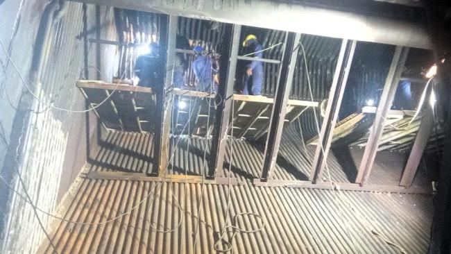 Trabajos en la central termoeléctrica de Matanzas.