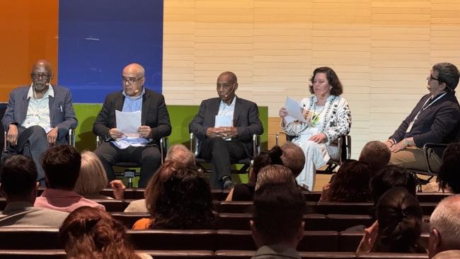 Mesa Nación: Identidad y redefinición del proyecto nacional, del III Foro DDC: 'Para la Cuba de mañana'.