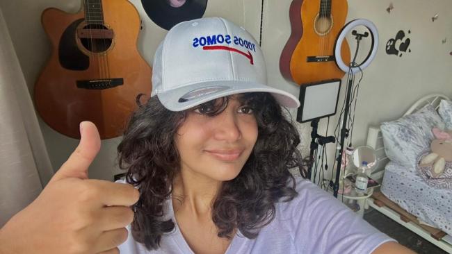 La joven influencer y activista Anna Bensi.