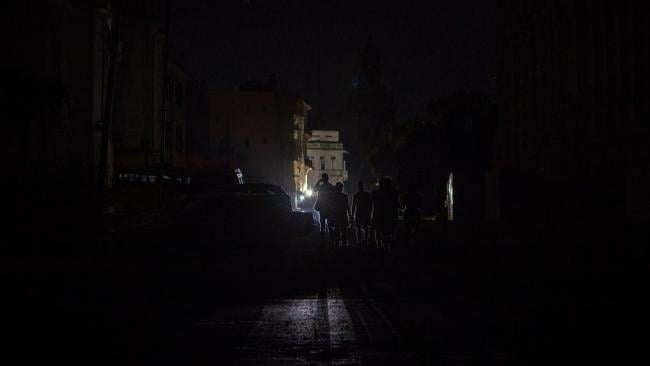 Una calle de La Habana durante un apagón.
