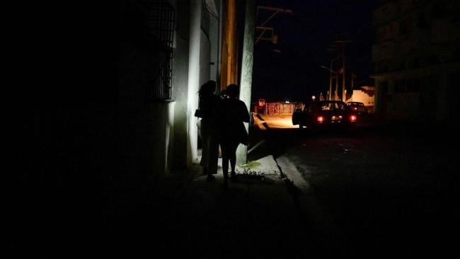 Una calle de La Habana durante un apagón.