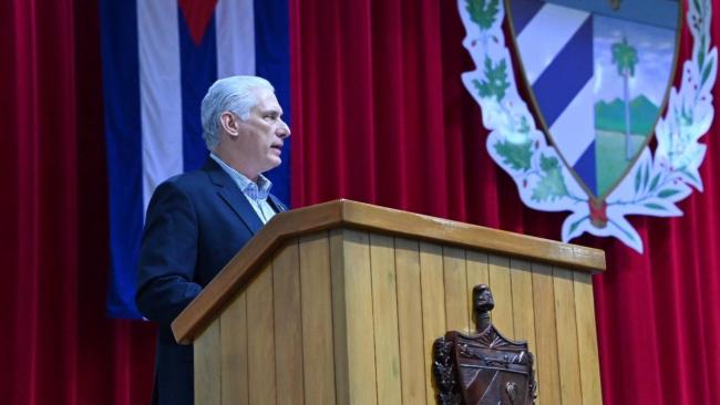 Díaz-Canel habla ante la Asamblea Nacional.