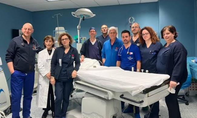 Médicos cubanos e italianos en Calabria.