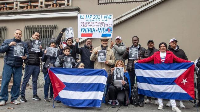 Migrantes cubanos en Uruguay.