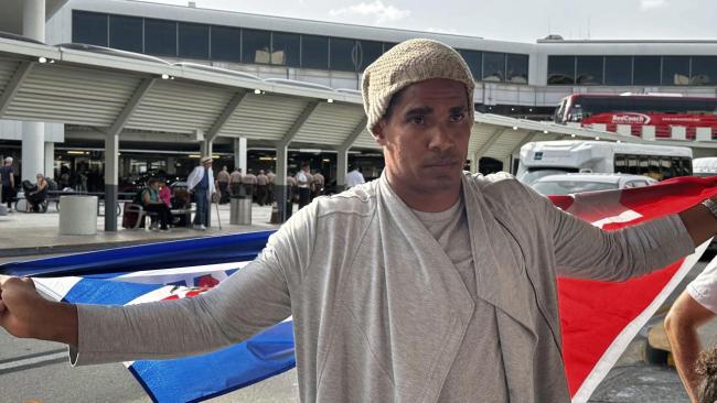Luis Manuel Otero Alcántara tras su llegada a Miami.