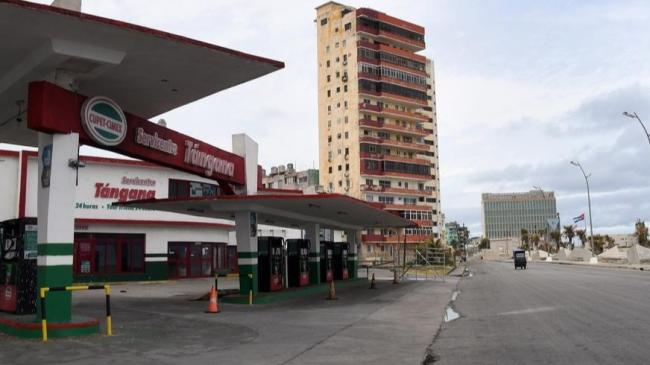 Una gasolinera en La Habana.