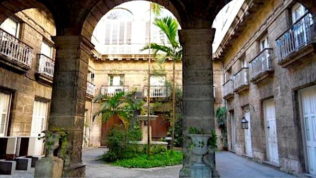Patio del Palacio de Aldama, La Habana.