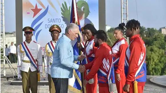 Miguel Díaz-Canel abandera la delegación cubana a los Juegos Centroamericanos de Santo Domingo.