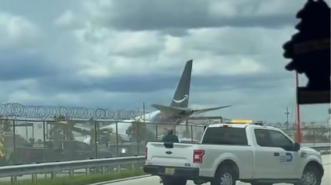El avión accidentado.