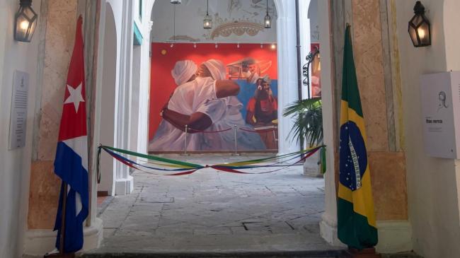 Entrada de la Casa Brasil, en La Habana.