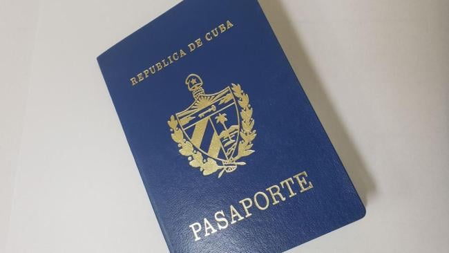 Pasaporte cubano.