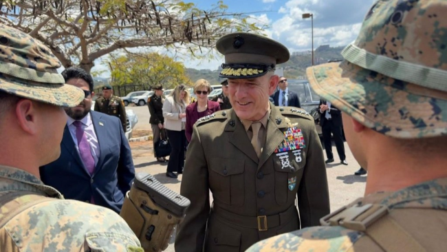 El jefe del Comando Sur, Francis Donovan.