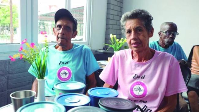Beneficiados del comedor social de la mipyme Mi Reina Café.