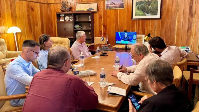 Funcionarios cubanos en la teleconferencia de condena a Kiev.
