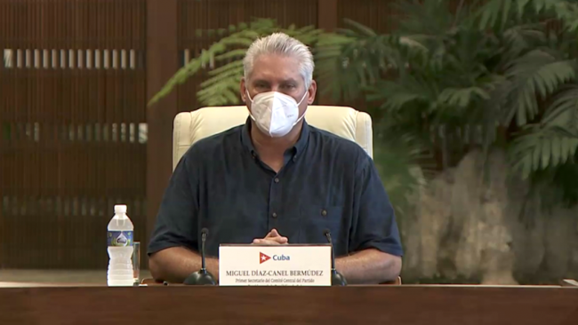 Miguel Díaz-Canel dando la 'orden de combate' por televisión el 11 julio de 2021.