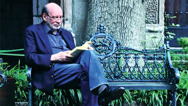 Manuel Pereira en 2014, cuando era maestro en el Instituto Cultural Helénico, Ciudad de México.