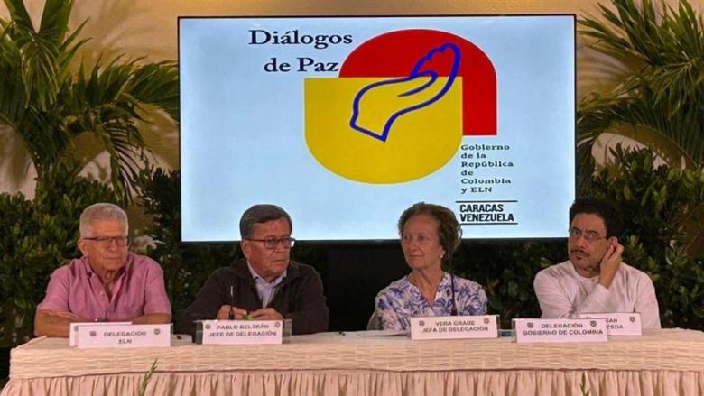 Participantes en el diálogo de paz entre el Gobierno de Colombia y el ELN en Caracas.
